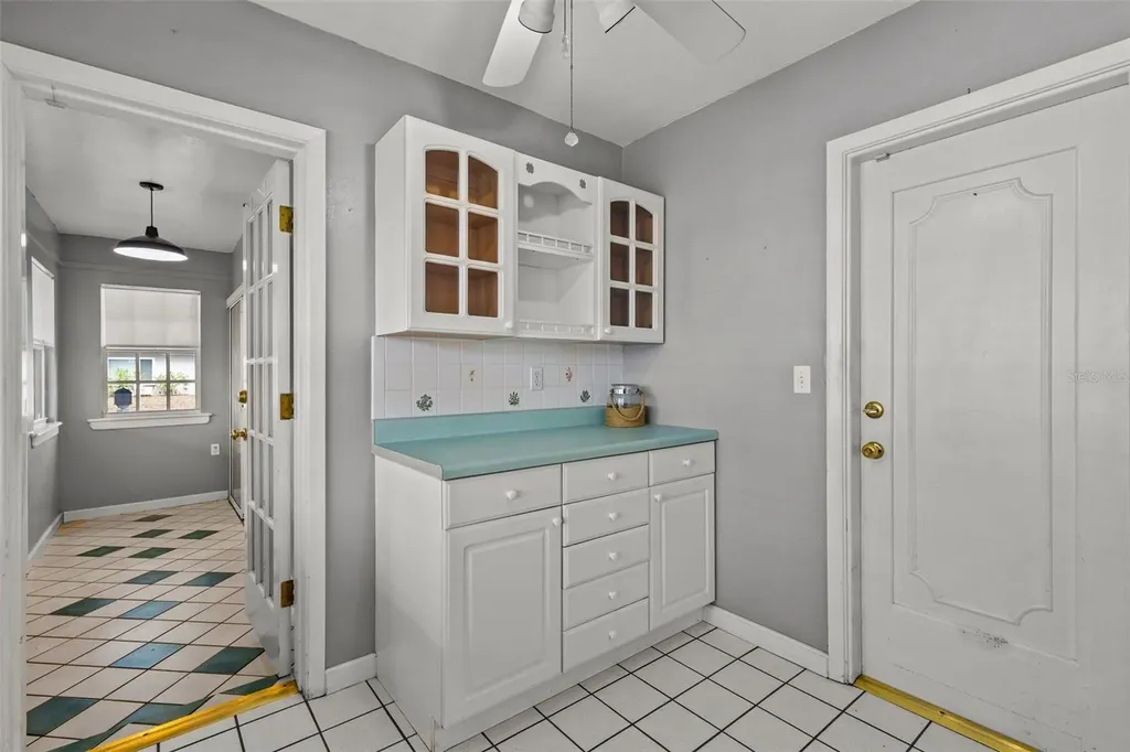 2087 Druid Road E Clearwater FL 33764