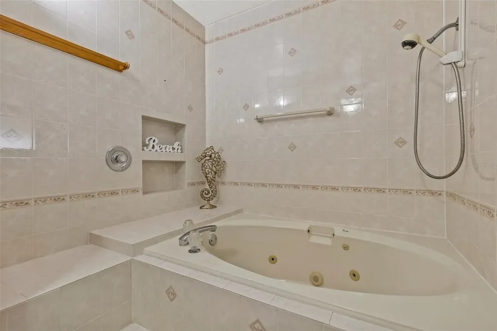 2087 Druid Road E Clearwater FL 33764