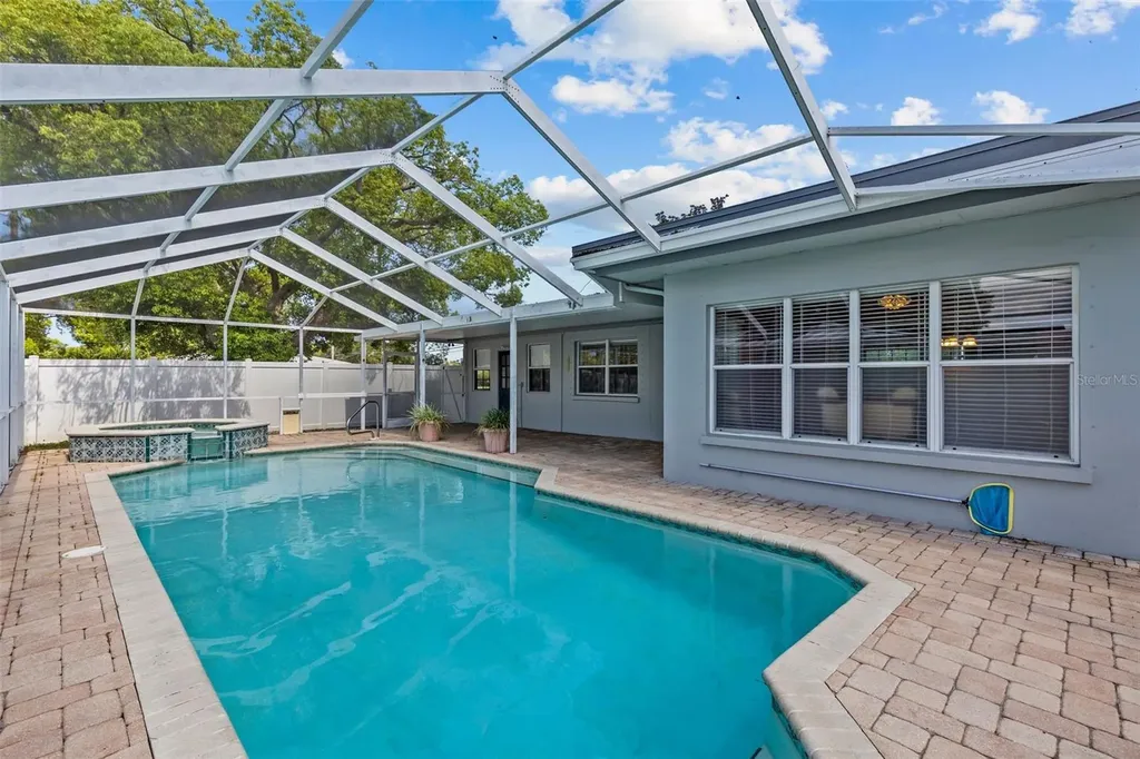 2087 Druid Road E Clearwater FL 33764