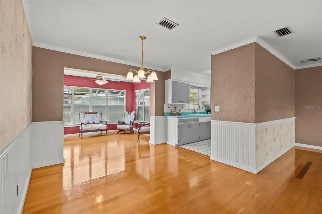 2087 Druid Road E Clearwater FL 33764