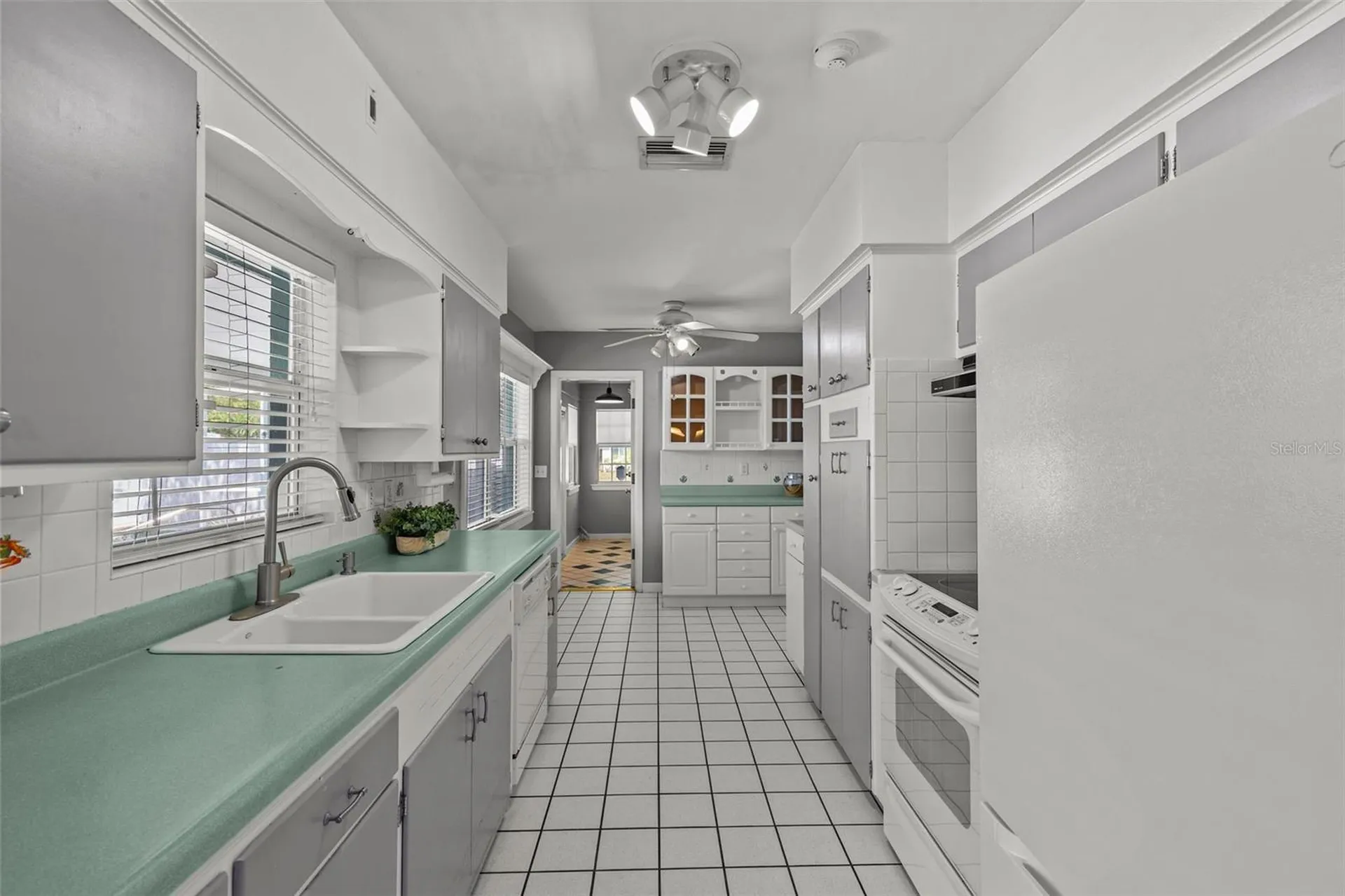 2087 Druid Road E Clearwater FL 33764