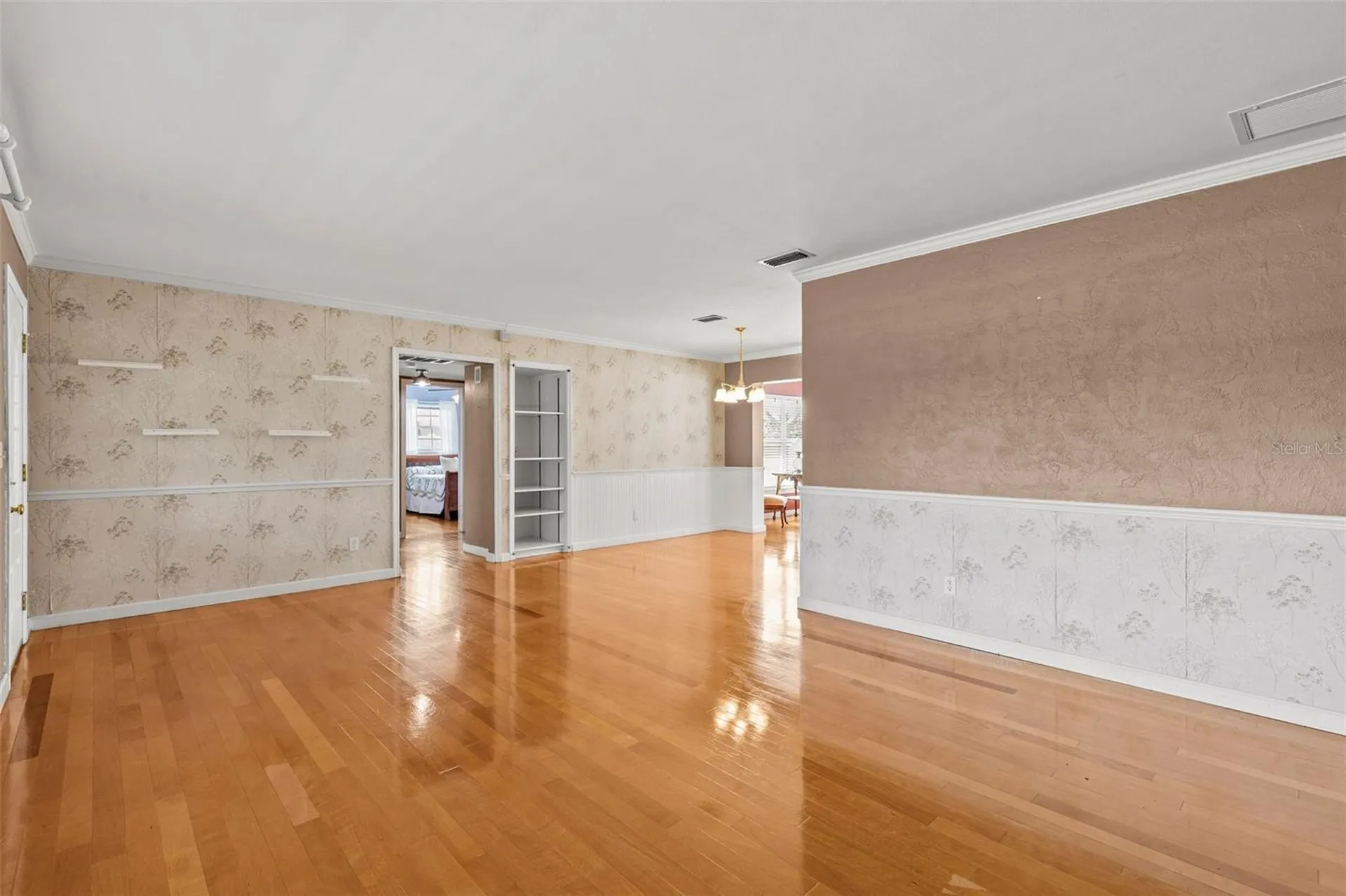 2087 Druid Road E Clearwater FL 33764
