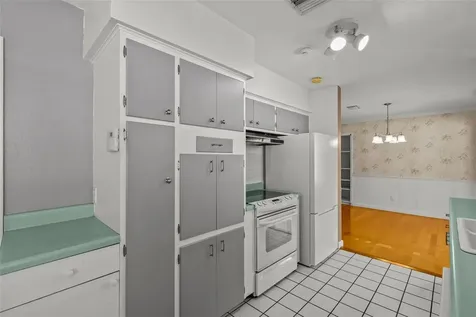 2087 Druid Road E Clearwater FL 33764