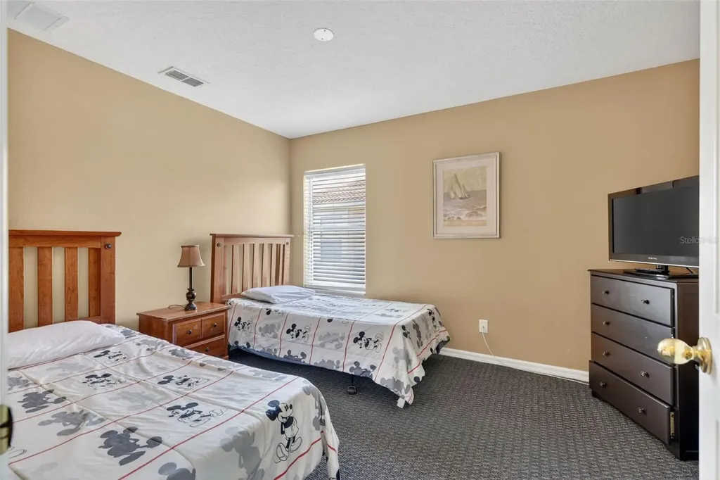 130 Saragossa Avenue Davenport FL 33897