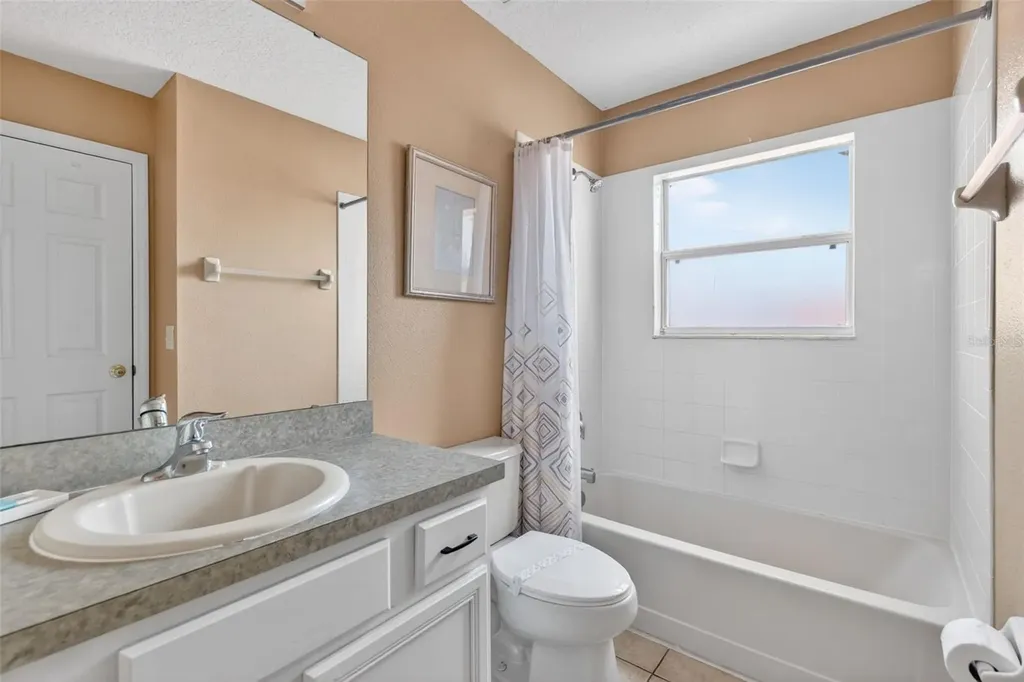 130 Saragossa Avenue Davenport FL 33897