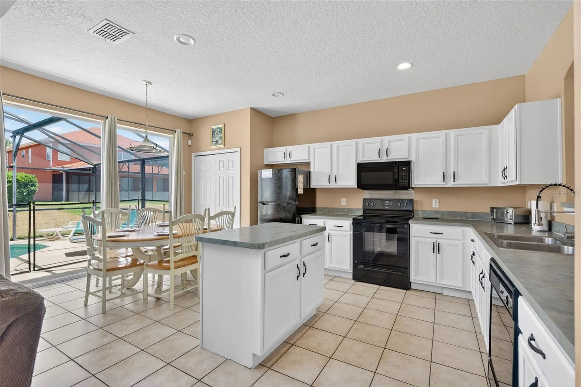 130 Saragossa Avenue Davenport FL 33897