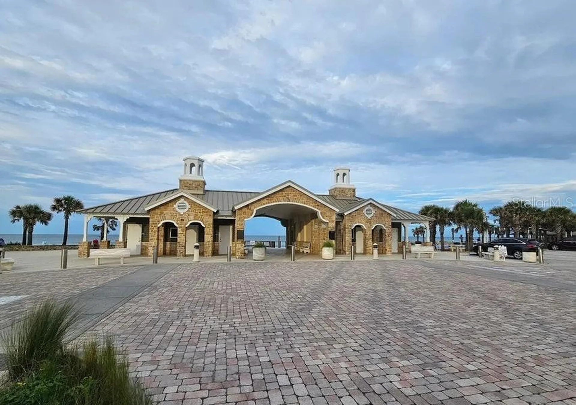 2700 N Atlantic Avenue Daytona Beach FL 32118