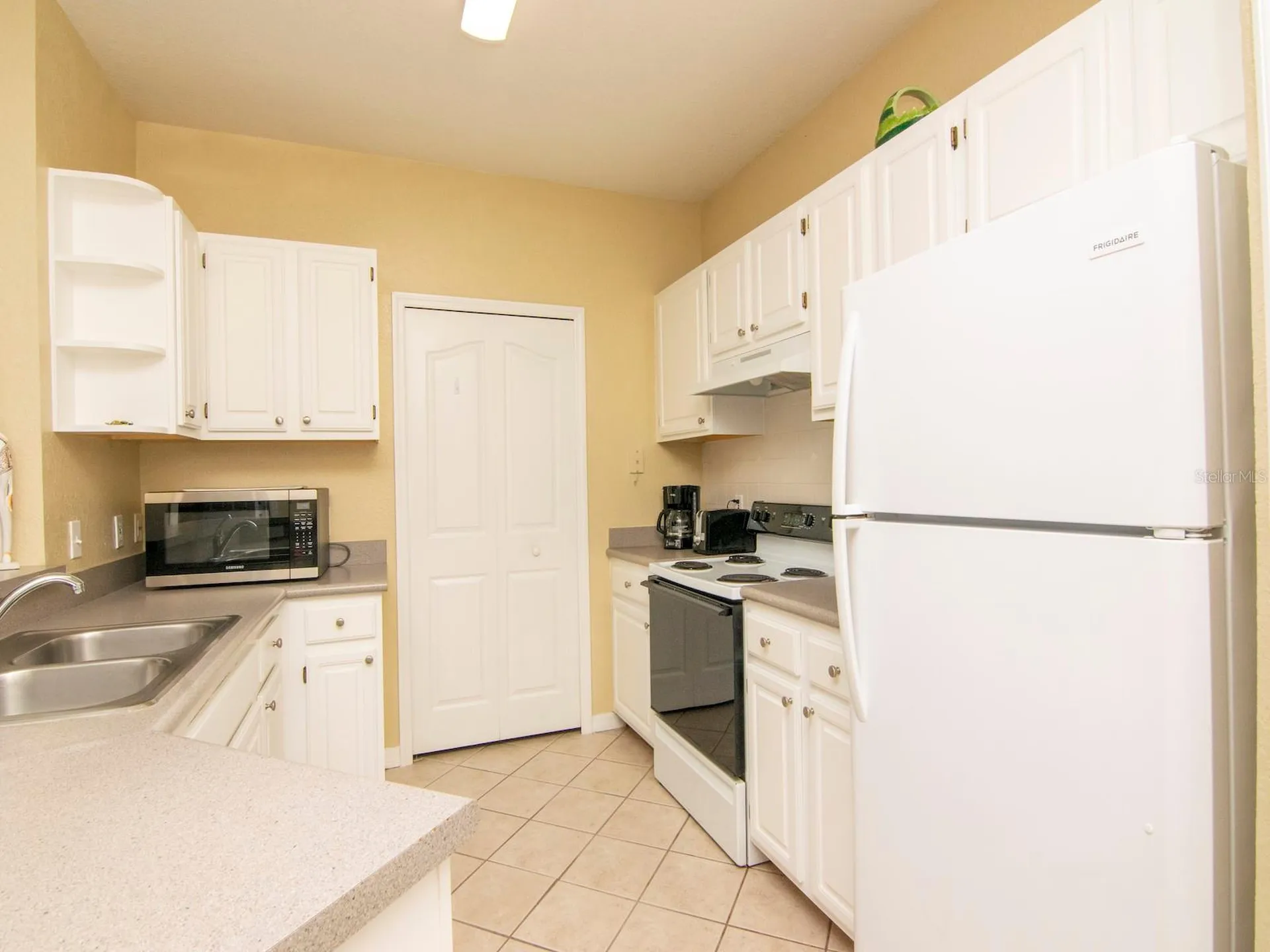 5815 Legacy Crescent Place Riverview FL 33578