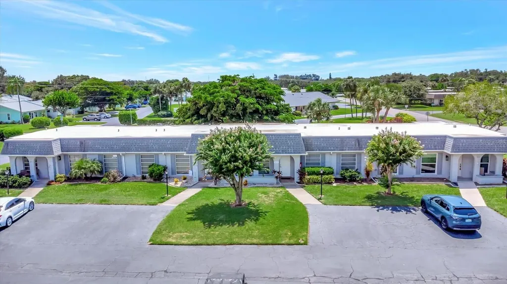 4105 35th Avenue W Bradenton FL 34205