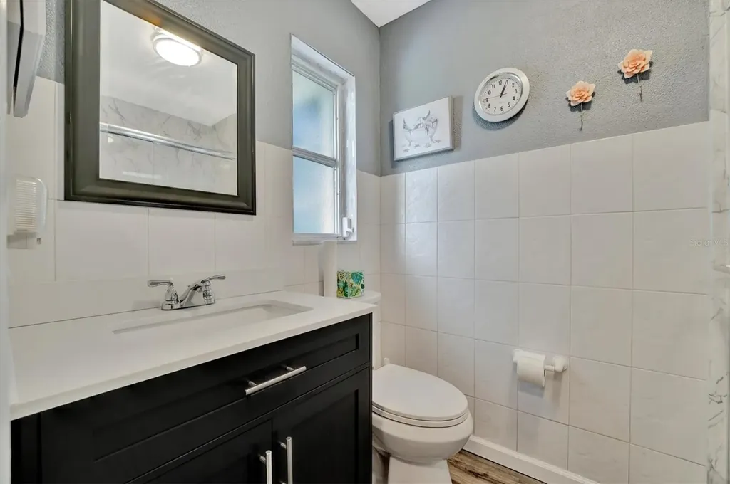 4105 35th Avenue W Bradenton FL 34205