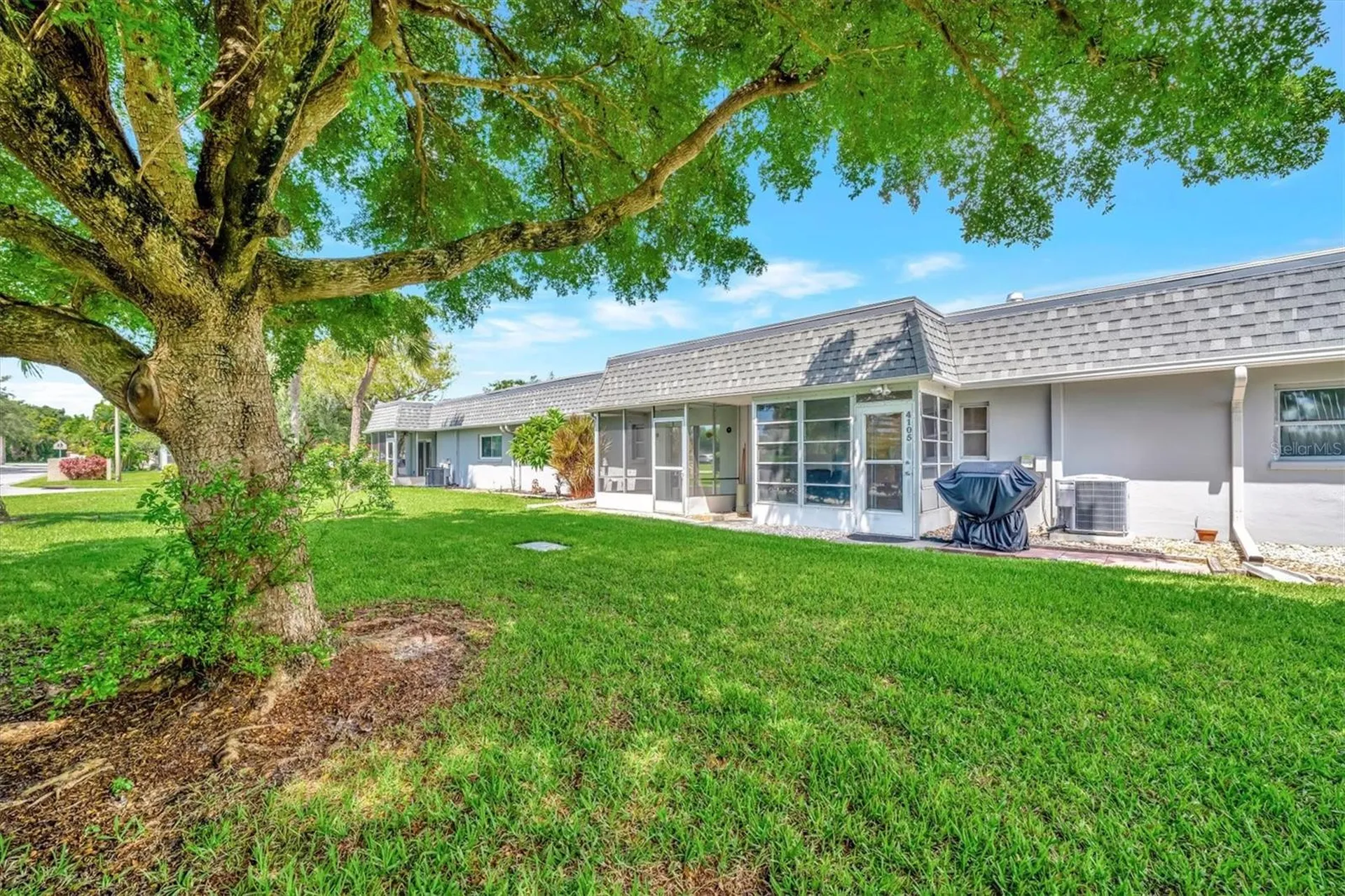 4105 35th Avenue W Bradenton FL 34205