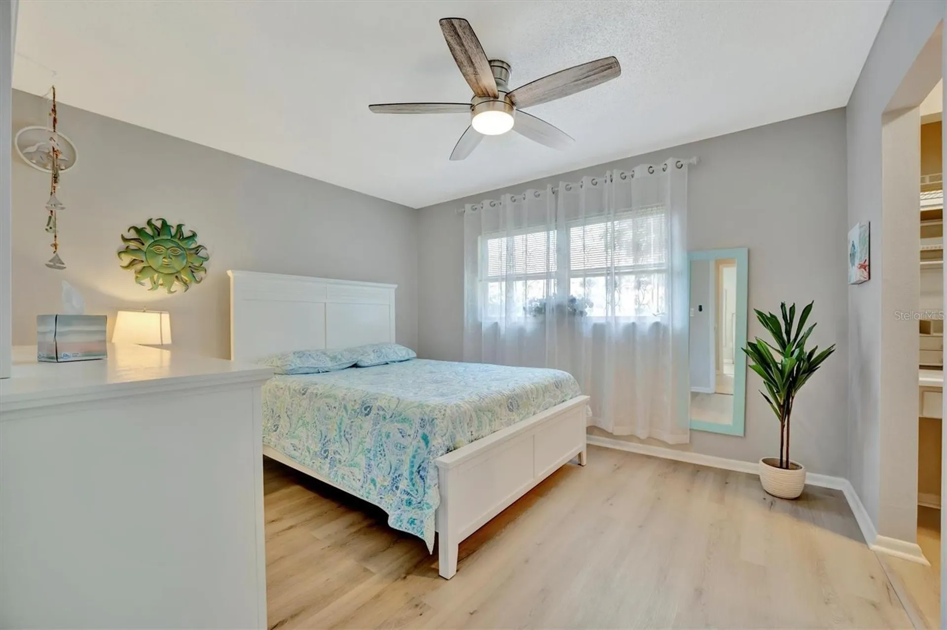 4105 35th Avenue W Bradenton FL 34205