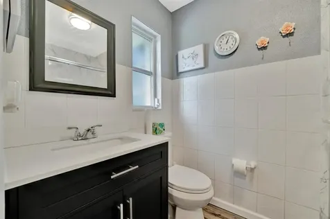 4105 35th Avenue W Bradenton FL 34205