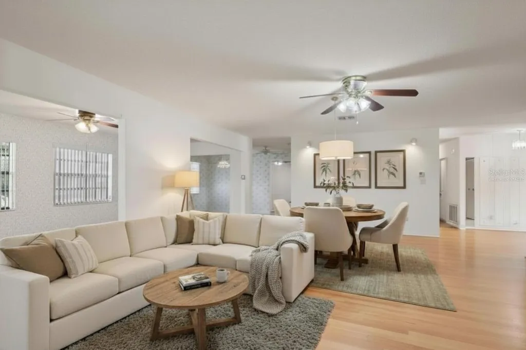 914 Sun Key Court Sun City Center FL 33573