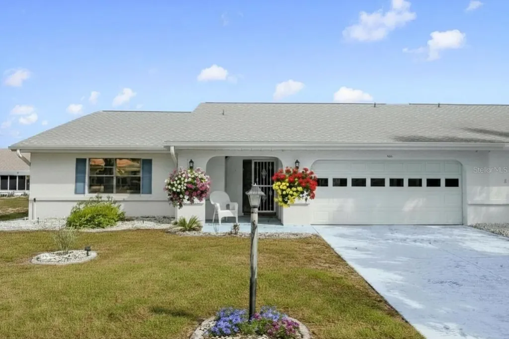 914 Sun Key Court Sun City Center FL 33573