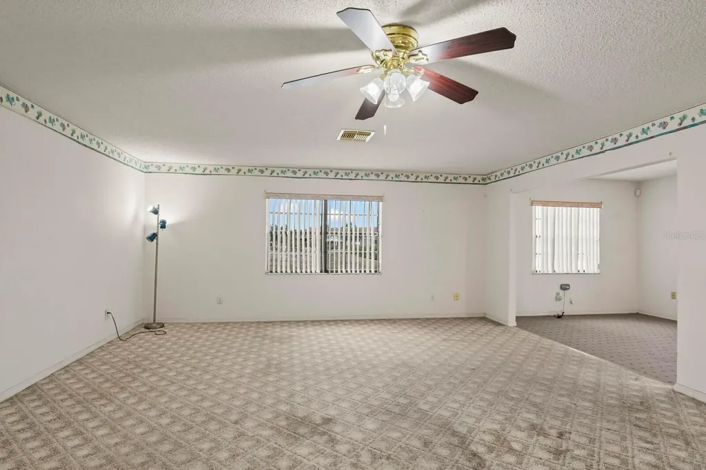914 Sun Key Court Sun City Center FL 33573