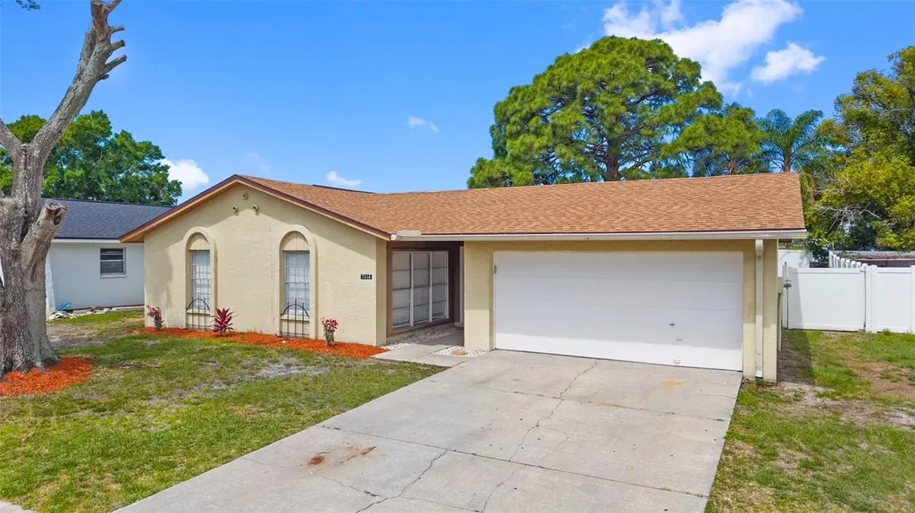 7516 Armand Circle Tampa FL 33634