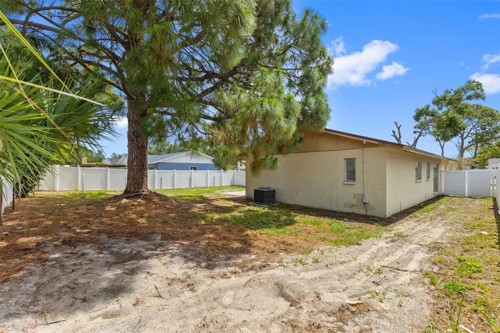 7516 Armand Circle Tampa FL 33634