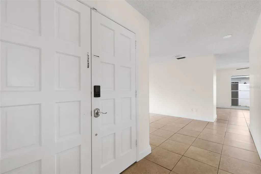 7516 Armand Circle Tampa FL 33634
