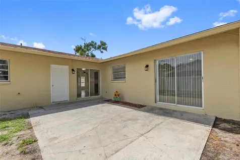 7516 Armand Circle Tampa FL 33634