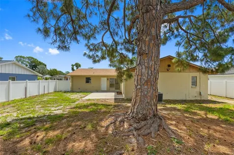 7516 Armand Circle Tampa FL 33634