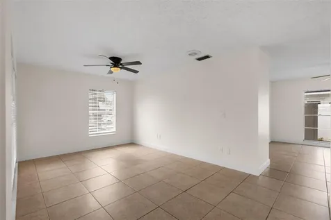 7516 Armand Circle Tampa FL 33634
