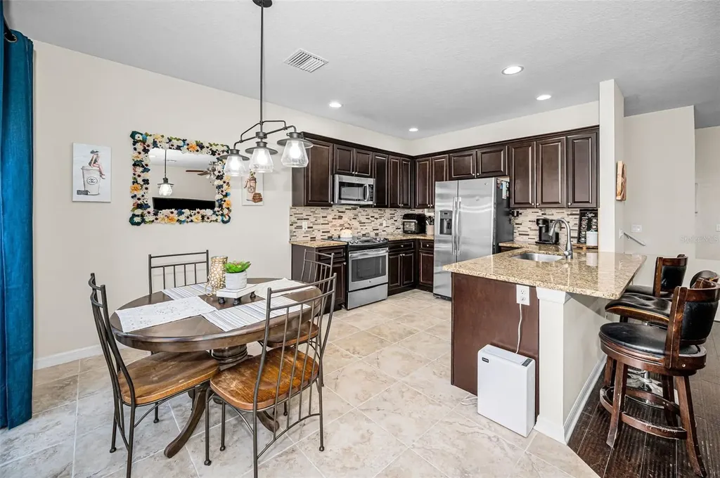 1737 Sommarie Way Tarpon Springs FL 34689