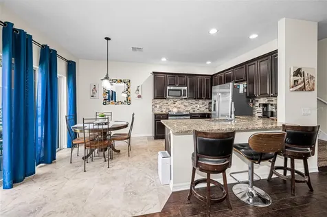 1737 Sommarie Way Tarpon Springs FL 34689