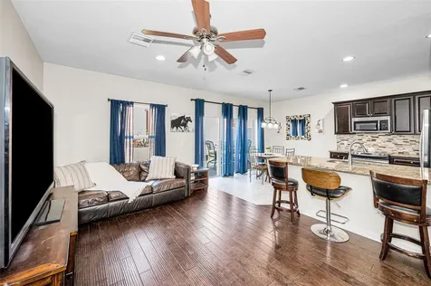 1737 Sommarie Way Tarpon Springs FL 34689