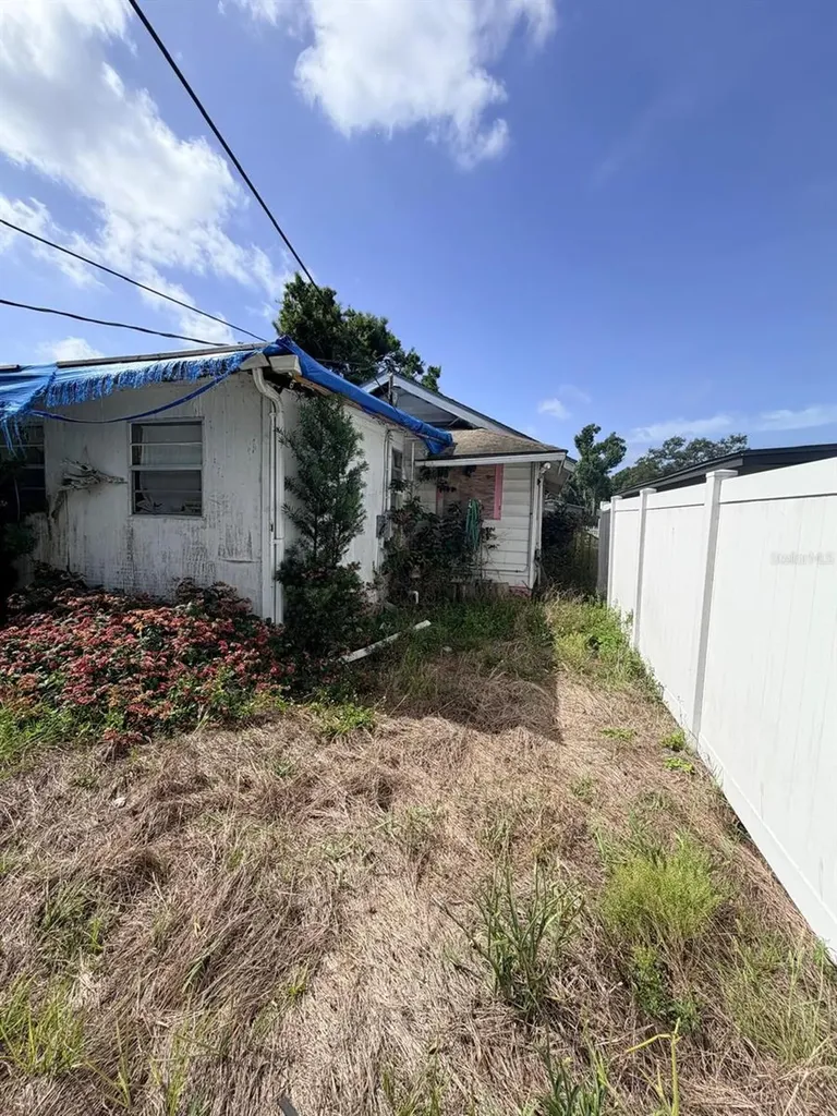 3517 15th Avenue South St Petersburg FL 33711