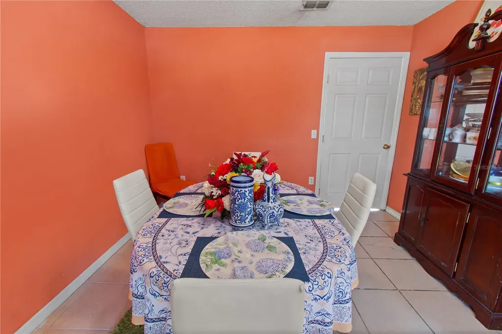 613 Notre Dame Way Kissimmee FL 34759