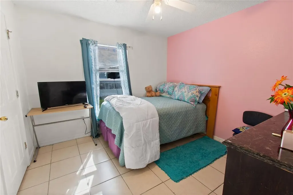 613 Notre Dame Way Kissimmee FL 34759