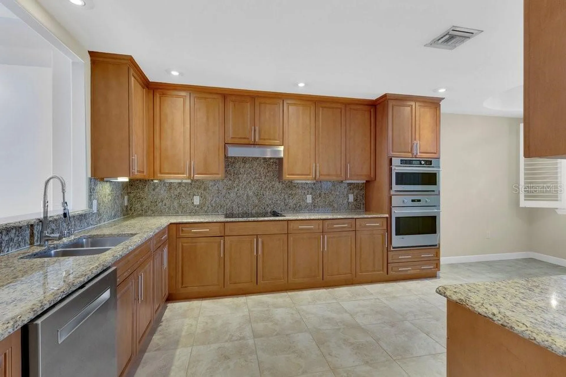 8749 The Esplanade Orlando FL 32836