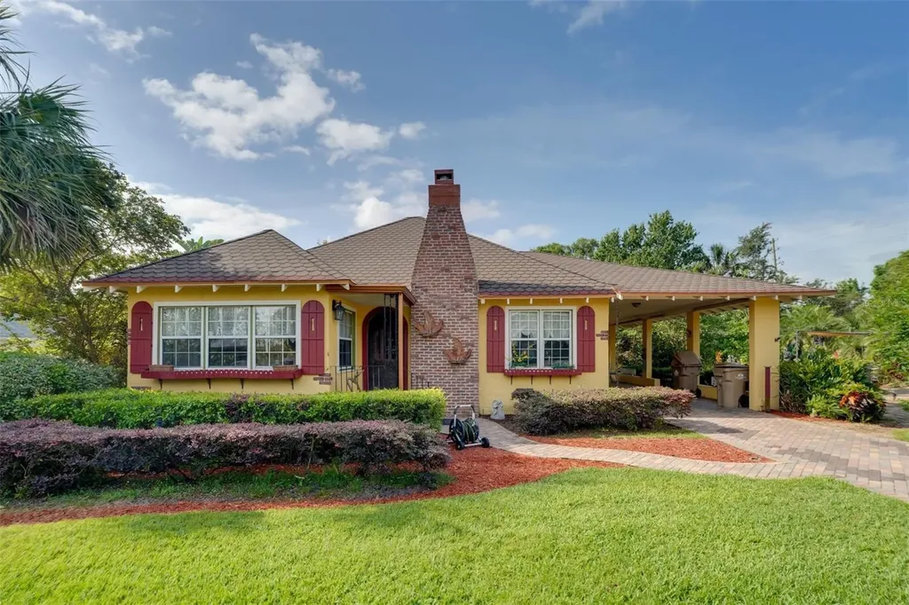 2390 Sheridan Road Mount Dora FL 32757