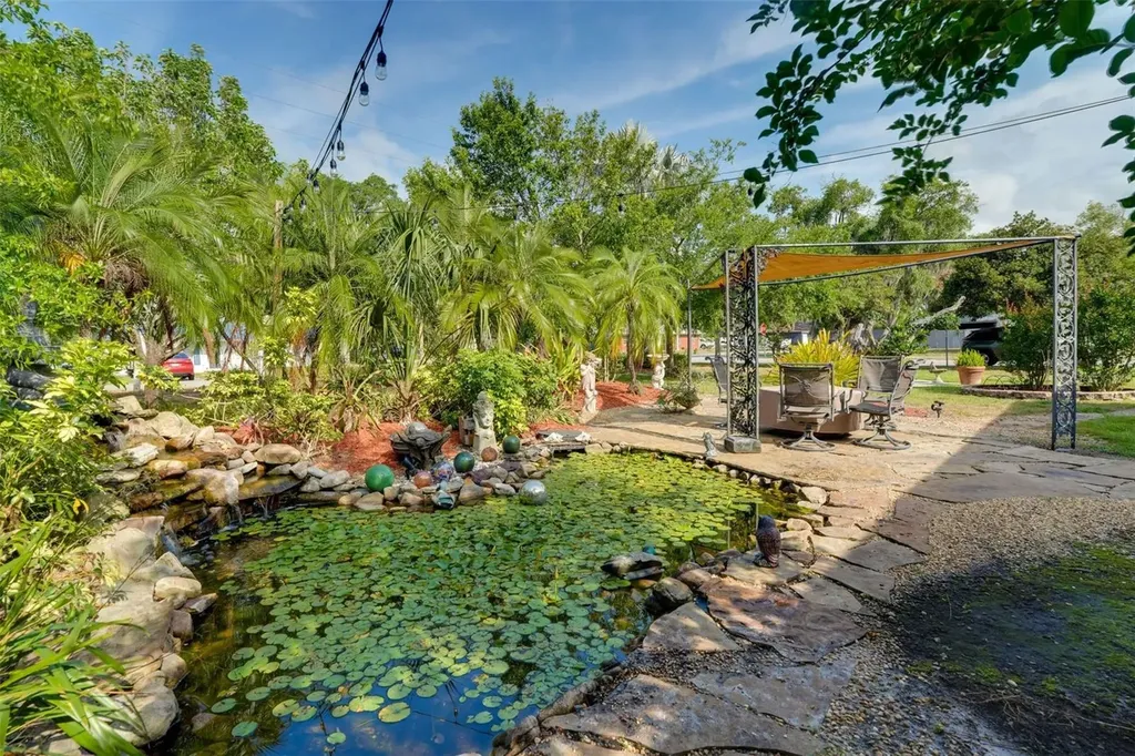 2390 Sheridan Road Mount Dora FL 32757