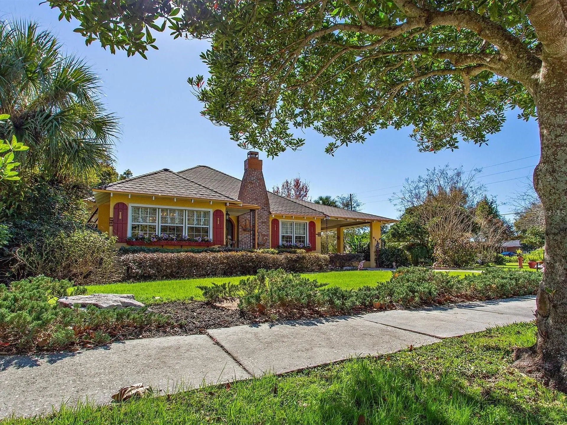 2390 Sheridan Road Mount Dora FL 32757