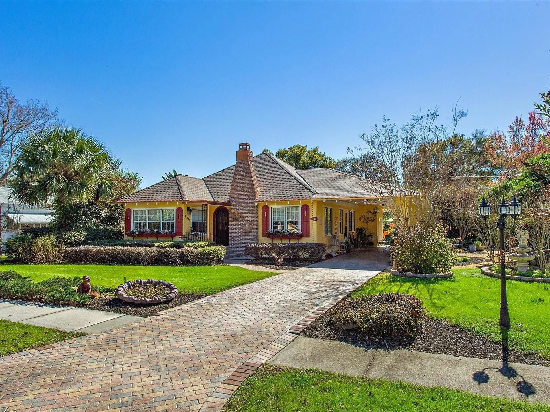 2390 Sheridan Road Mount Dora FL 32757