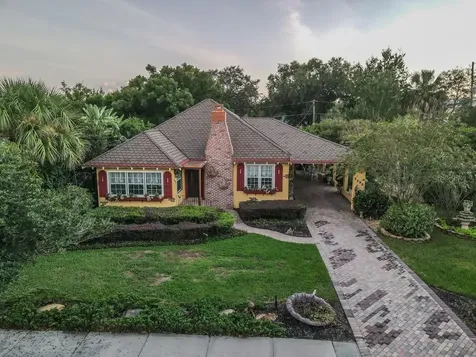 2390 Sheridan Road Mount Dora FL 32757