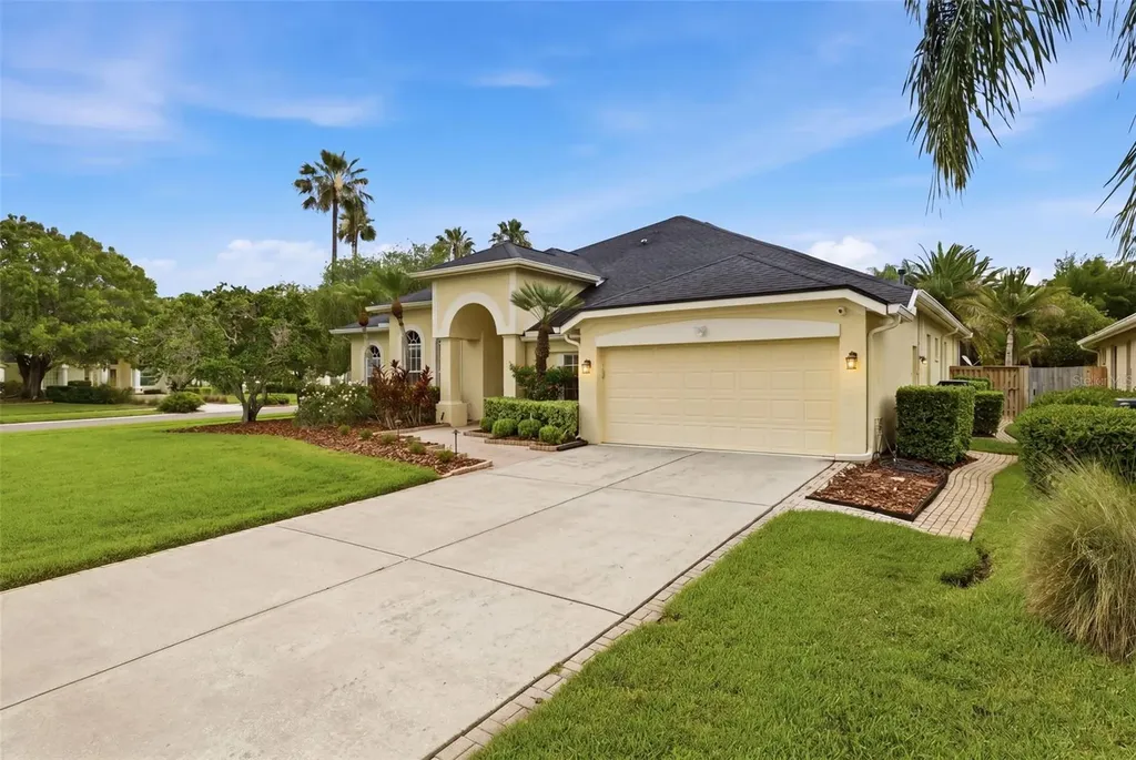 11902 Wandsworth Drive Tampa FL 33626