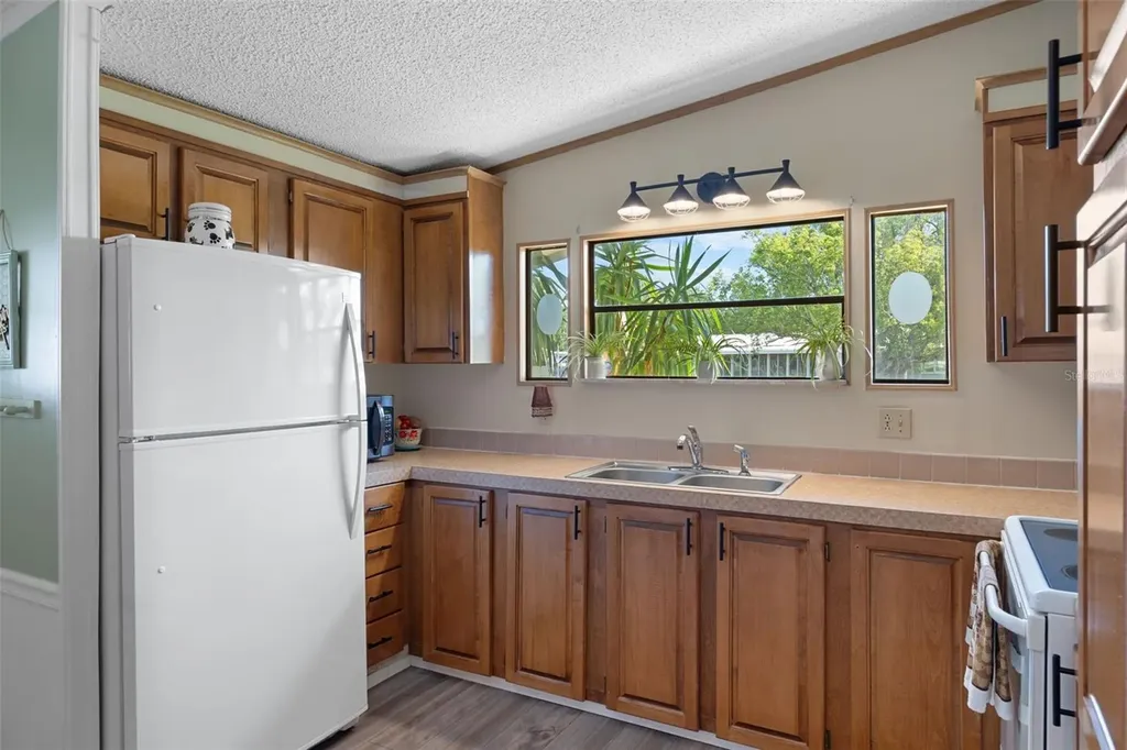 7106 Fitzpatrick Avenue Brooksville FL 34613