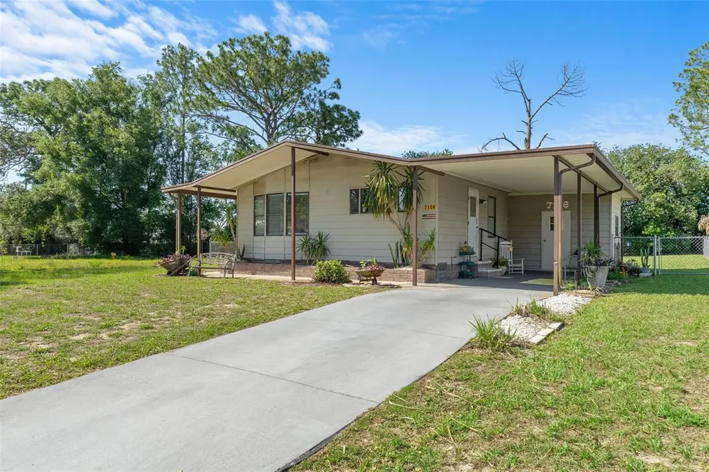 7106 Fitzpatrick Avenue Brooksville FL 34613