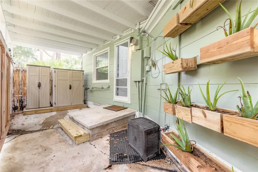 5528 W Bayshore Drive Port Orange FL 32127