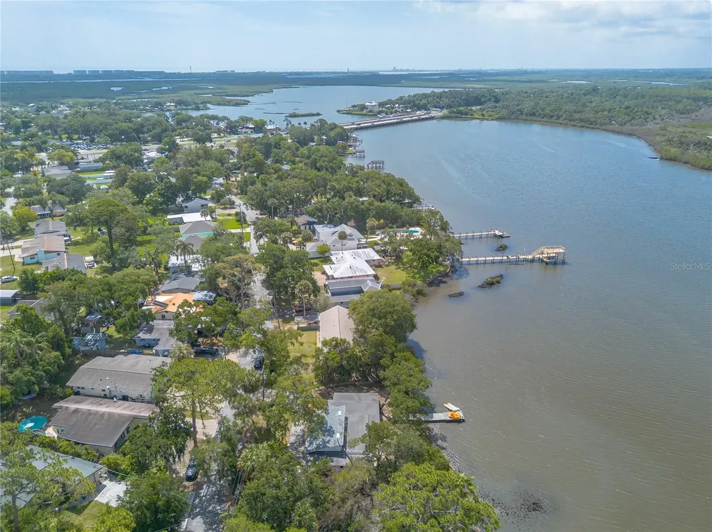 5528 W Bayshore Drive Port Orange FL 32127