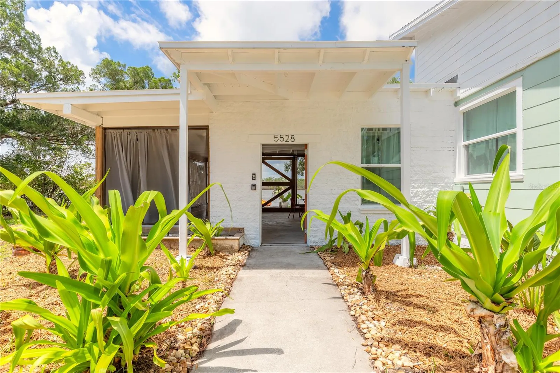 5528 W Bayshore Drive Port Orange FL 32127