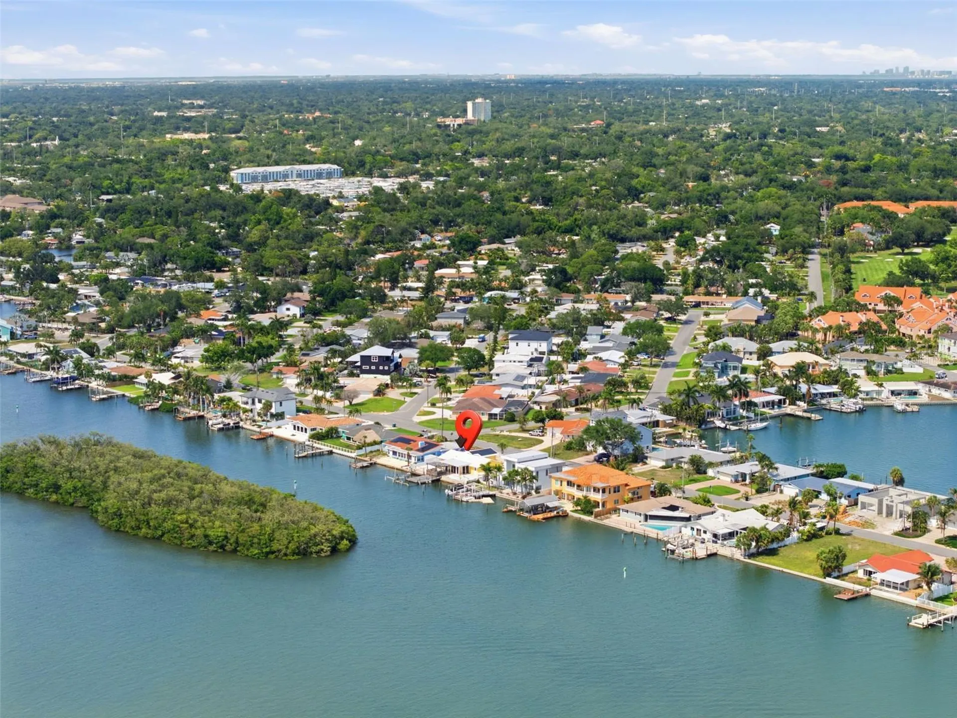 1421 Sea Gull Drive S St Petersburg FL 33707