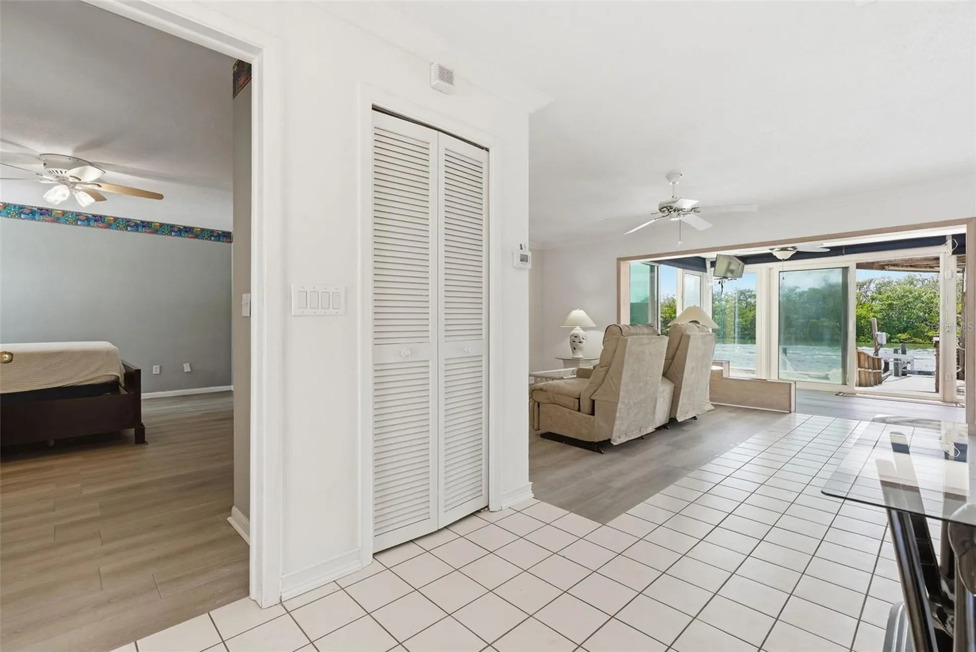 1421 Sea Gull Drive S St Petersburg FL 33707