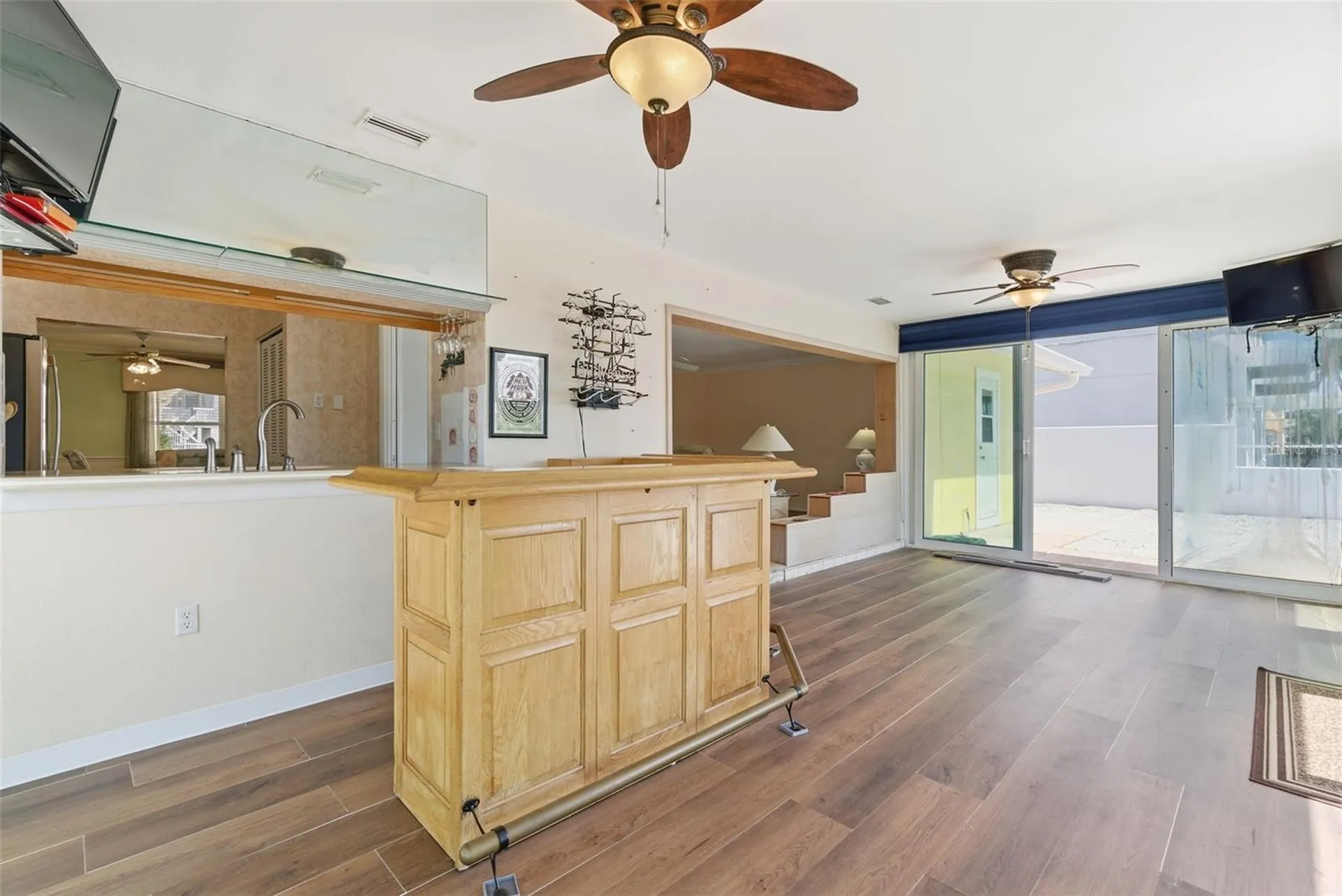 1421 Sea Gull Drive S St Petersburg FL 33707