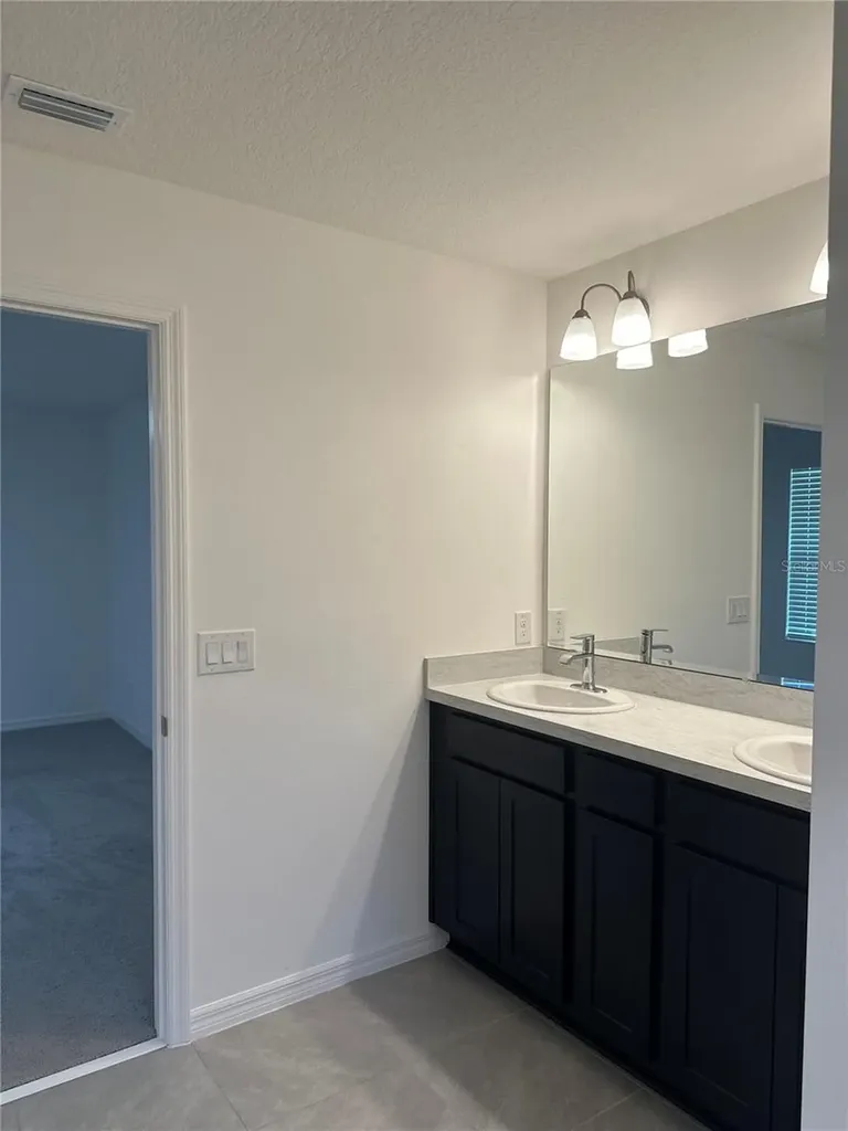 189 Glass Onion Drive Howey In The Hills FL 34737