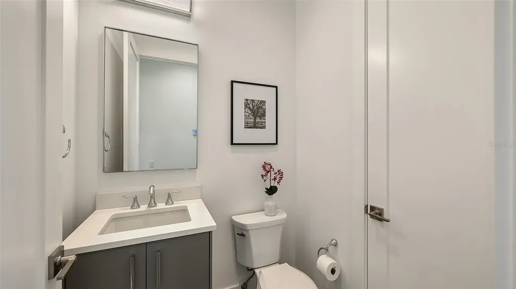 7920 Mainsail Lane Sarasota FL 34240