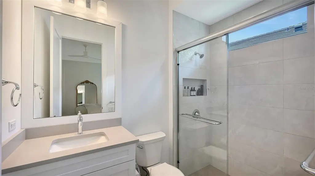 7920 Mainsail Lane Sarasota FL 34240
